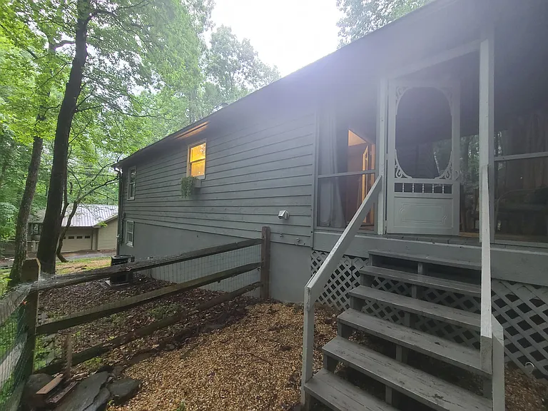 120 Rocky Stream Ct — Photo 6