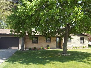 N8419 Lakeshore Dr, Fond Du Lac, WI 54937
