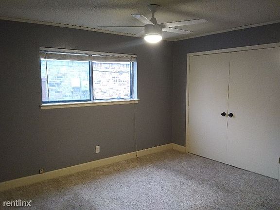 3rd image of 515 Pinebluff Dr