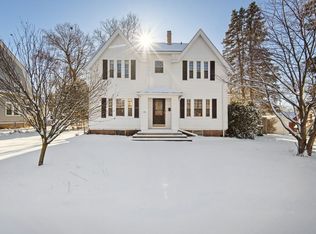 18 Winsor St, Ludlow, MA 01056