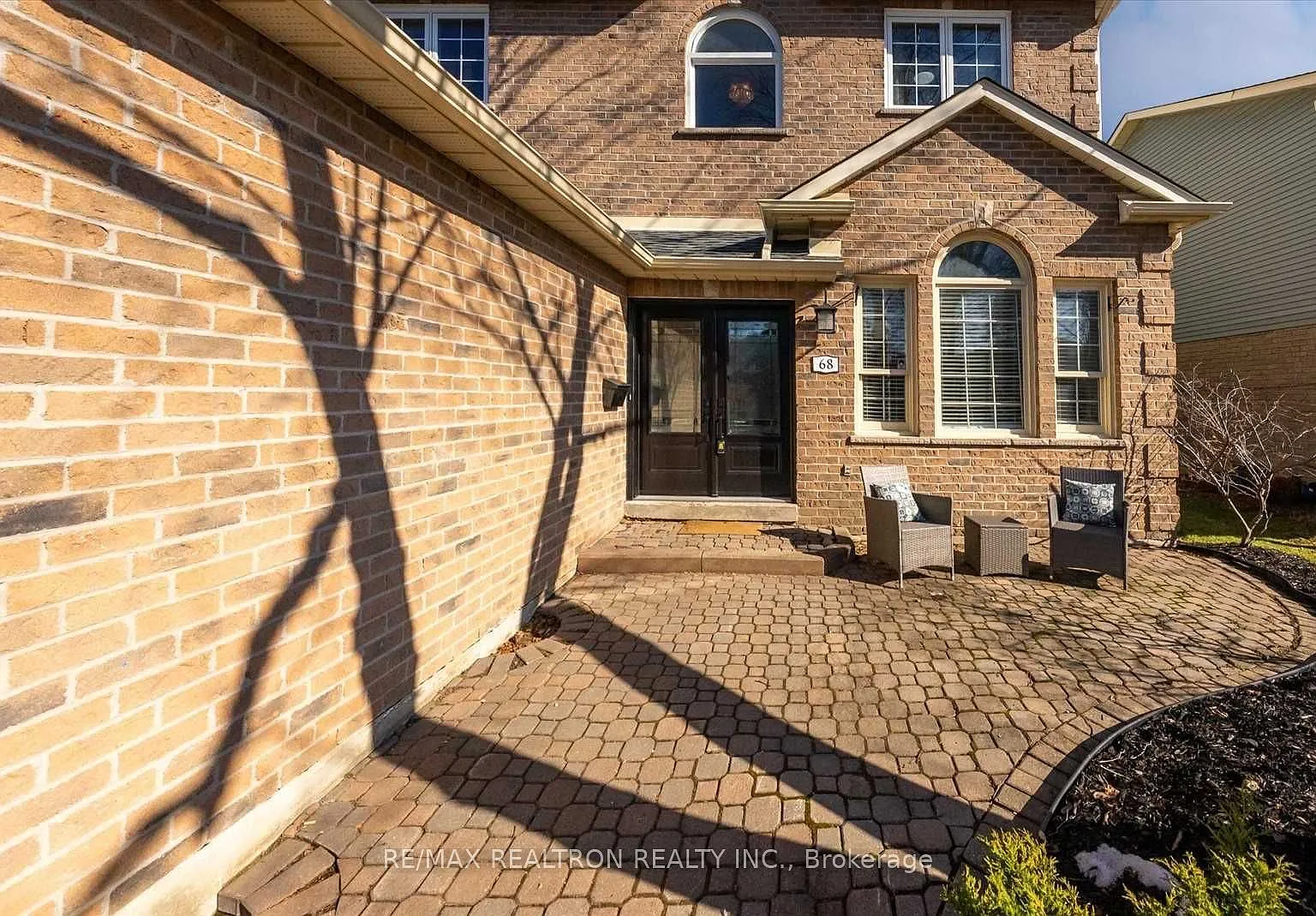 4 bed, $3,349 — Photo 2