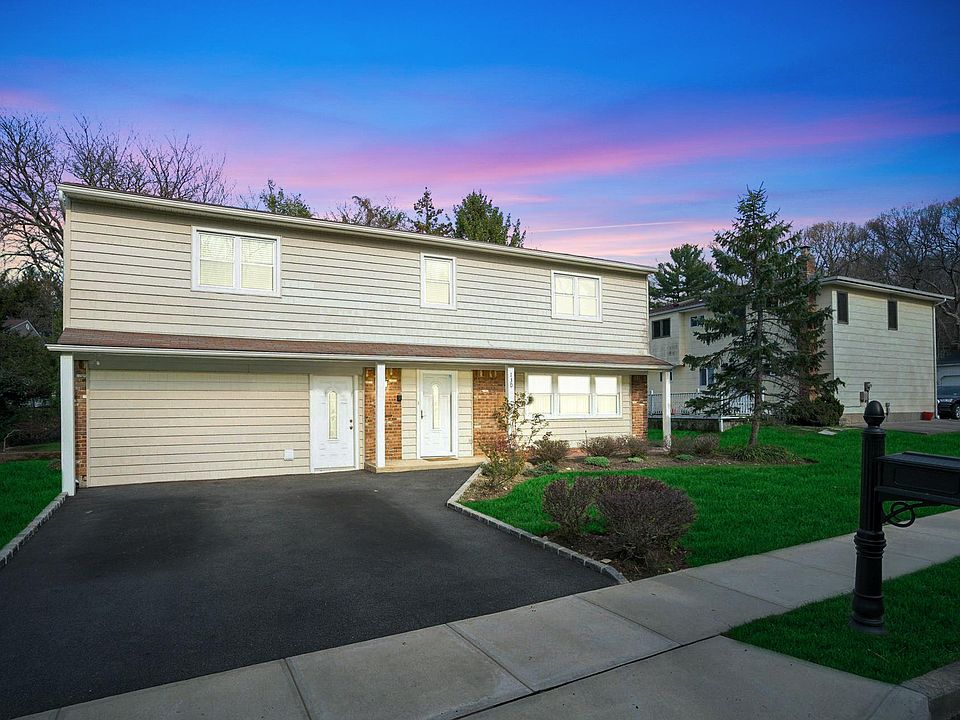 1st image of 130 Greenway Dr S