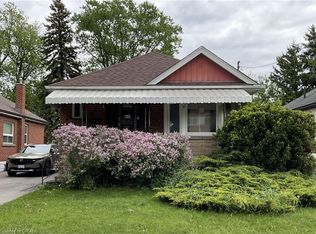 49 W 3rd St, Hamilton, ON L9C 3K1