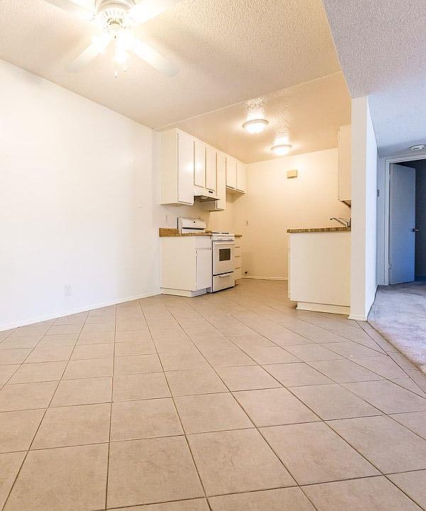 2nd image of 1711 Huntington St APT 3