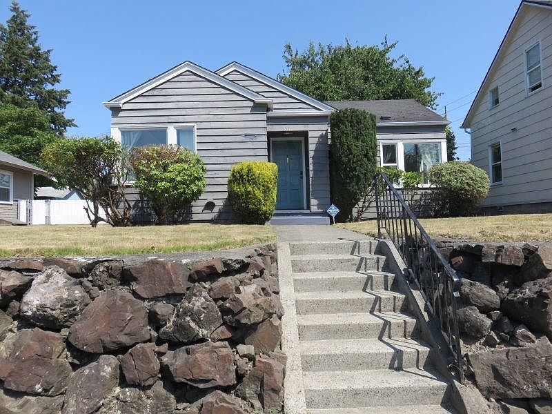1st image of 6321 Yakima Ave