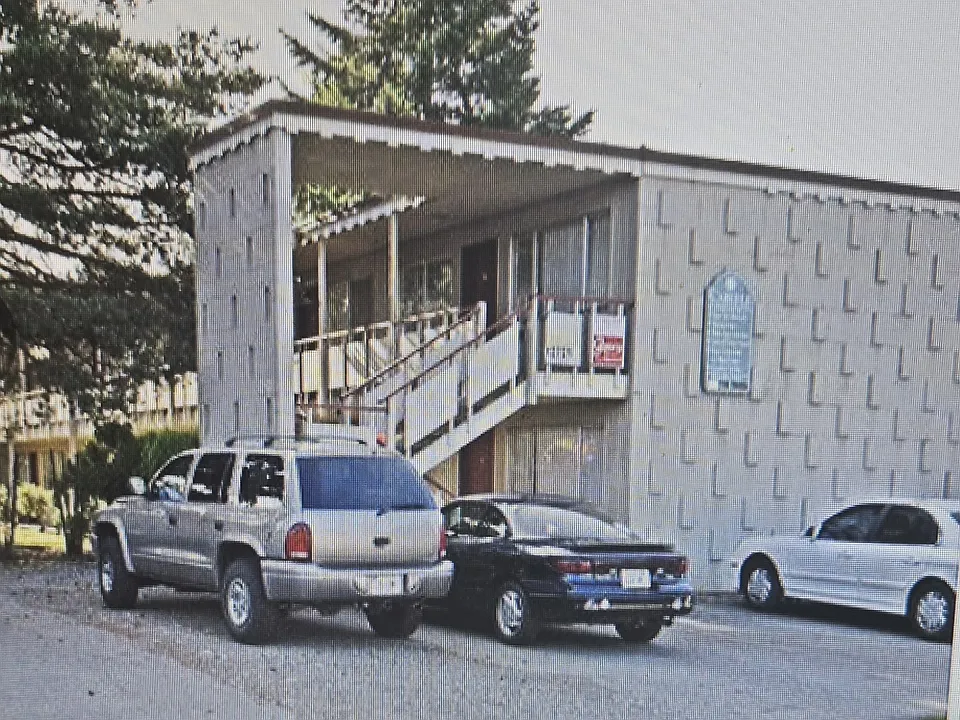 12721 47th Ave SW