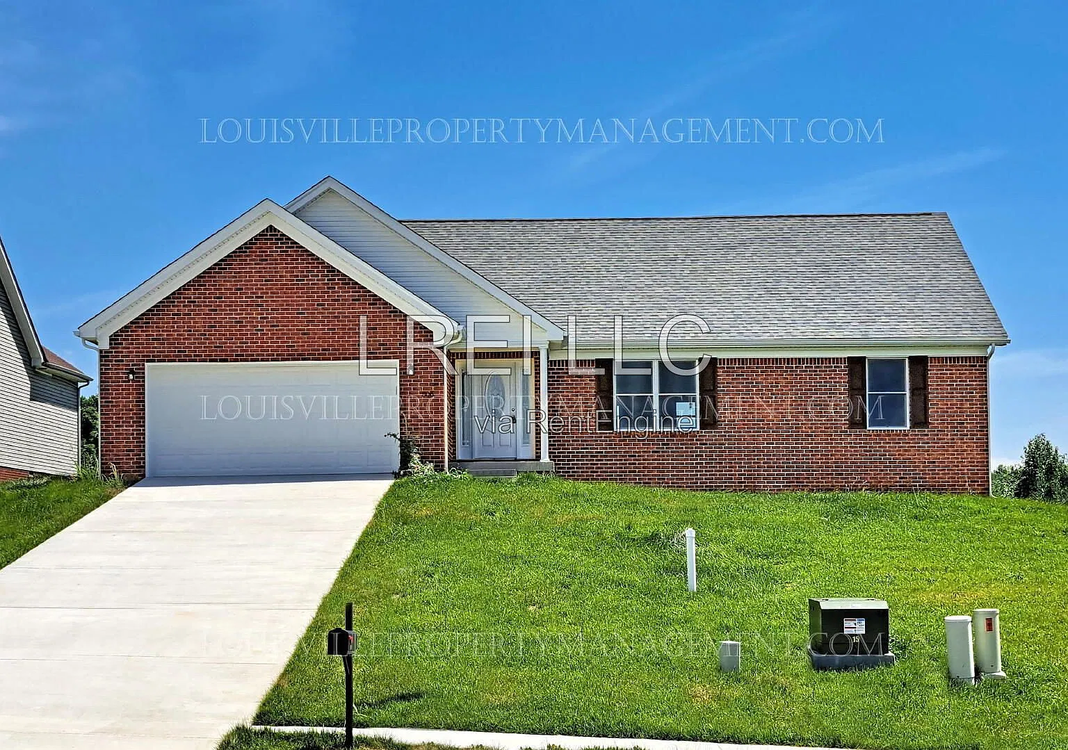 3 bed, 2.0 bath, 1557 sqft, $1,825 — Photo 1