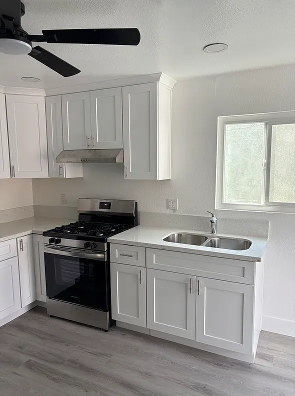 1 bed, 500 sqft, $1,800 — Photo 3
