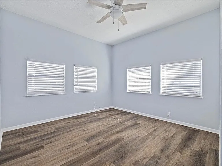 1103 N Willow Ave — Photo 13
