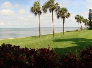7520 Sunshine Skyway Ln S APT T24, Saint Petersburg, FL 33711