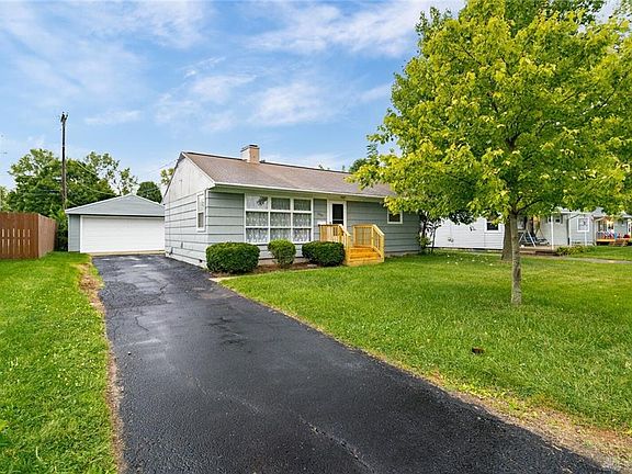 3rd image of 2501 Vale Dr