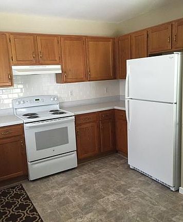 3rd image of 1409 New York Ave