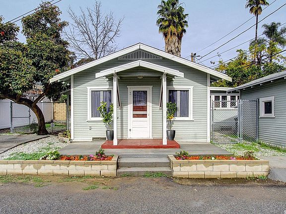 2nd image of 292 Lola Ave