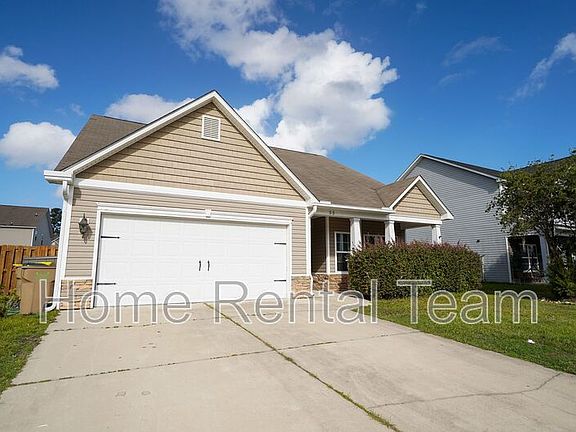 3rd image of 55 Chestnut Oak Dr