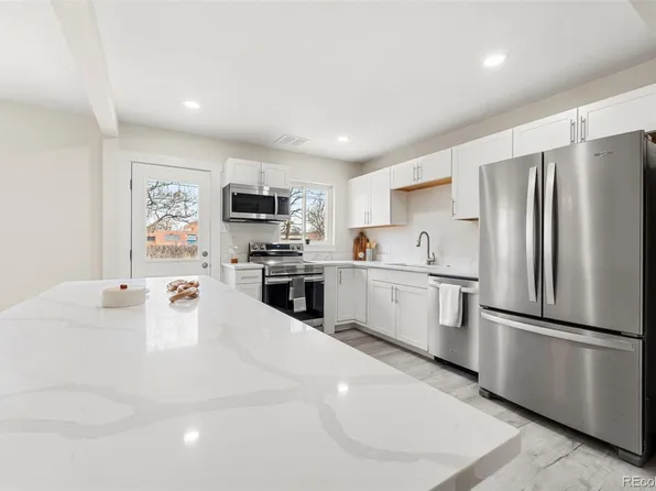 1216 Ursula Street, Aurora, CO 80011