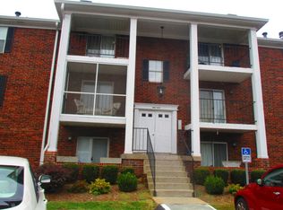 306 Donard Park Ave, Louisville, KY 40218