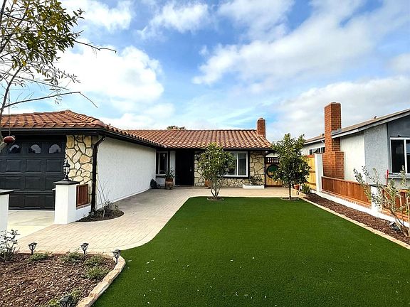 2nd image of 11278 Calle Jalapa