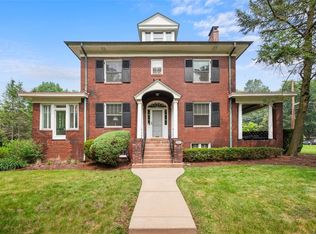 5325 Forbes Ave, Pittsburgh, PA 15217