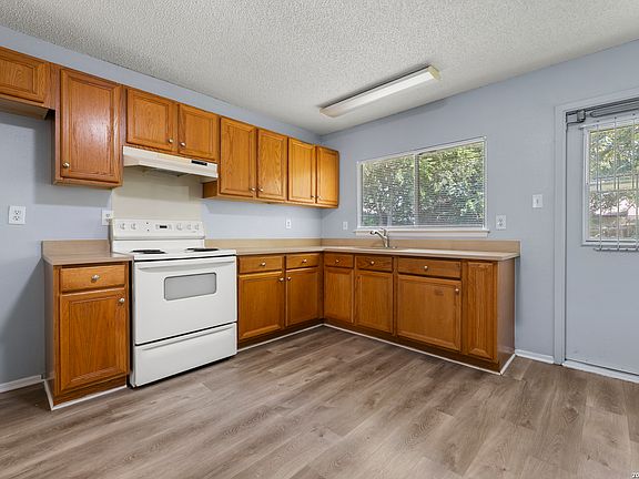 4th image of 6707 PLEASANT OAK DR