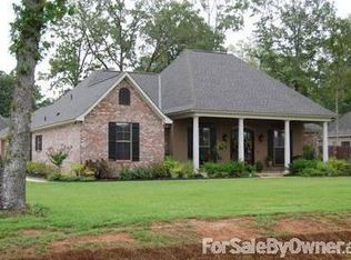 4115 Periwinkle Ln, Benton, LA 71006