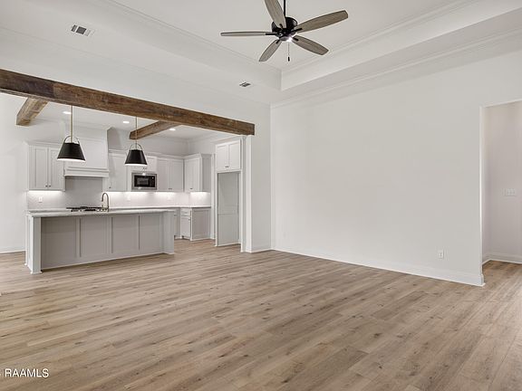 4th image of 102 Gentle Island Dr