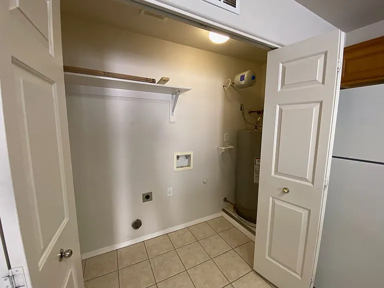 3045 Palisades Dr — Photo 12