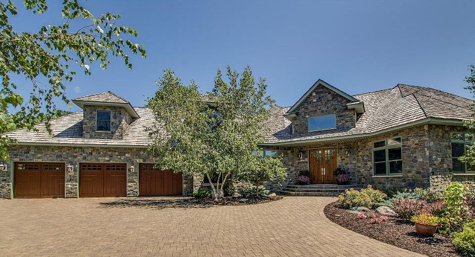 1st image of 12137 Quail Avenue Ln N