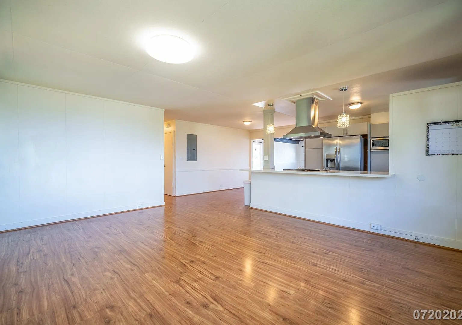 Rarely Available 3BA/2BA/3-4 Pkg SF in Aiea Heights — Photo 4