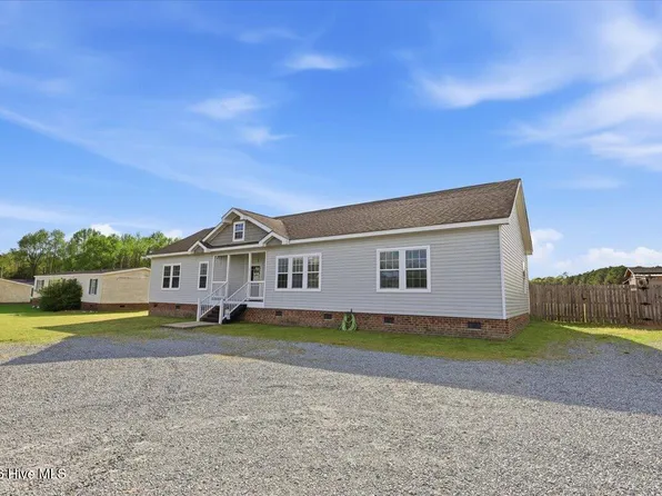 1831 Hinnant Road NW, Pikeville, NC 27863