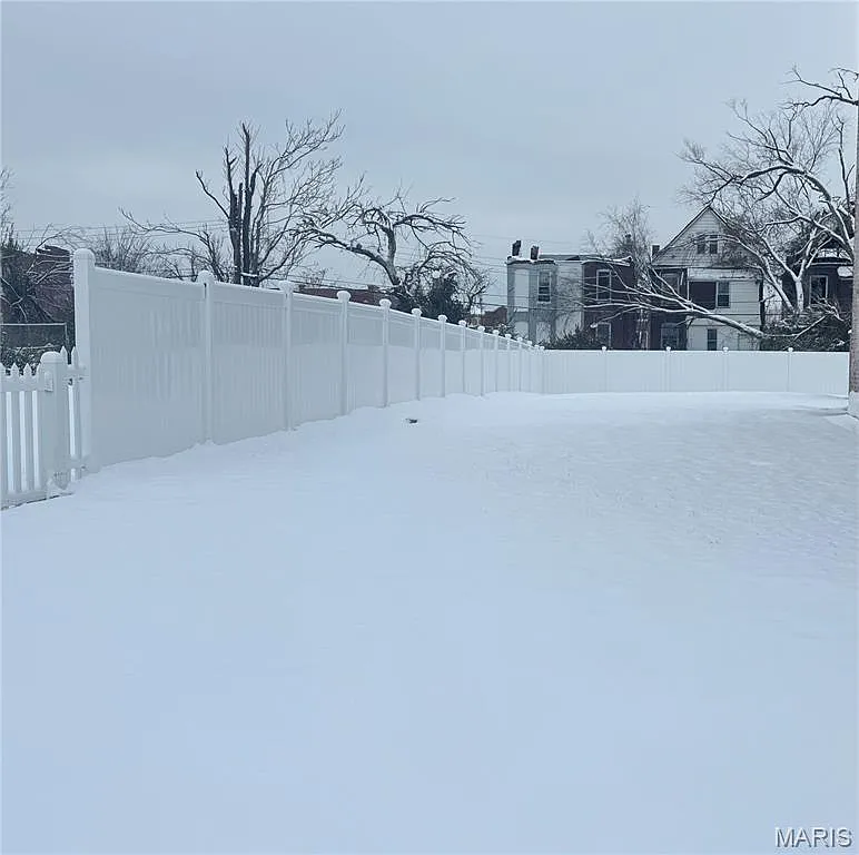 4431 Greer Ave photo 1