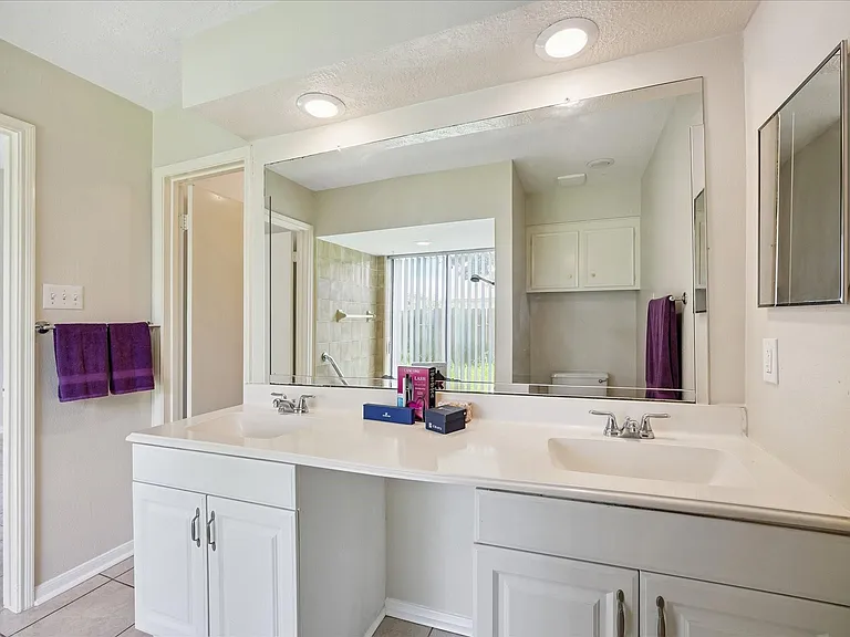 8018 Cobblefield Ln — Photo 18