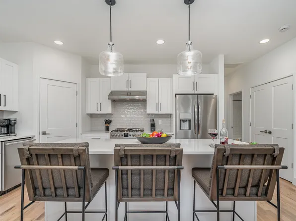 1701 Lischey Ave, Nashville, TN 37207