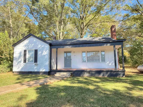 125 Monticello St, Gaffney, SC 29340