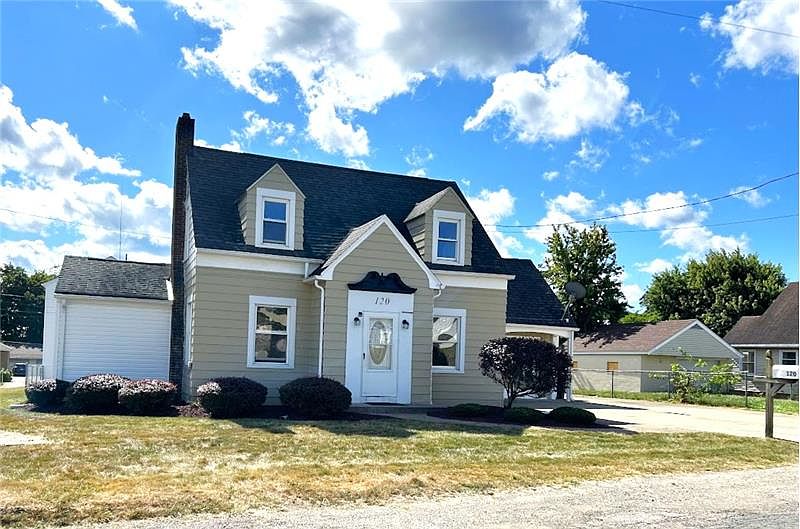 2nd image of 120 El Villa Way
