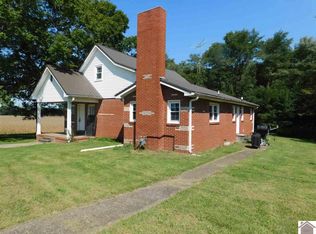 106 Murray Paris Rd, Murray, KY 42071