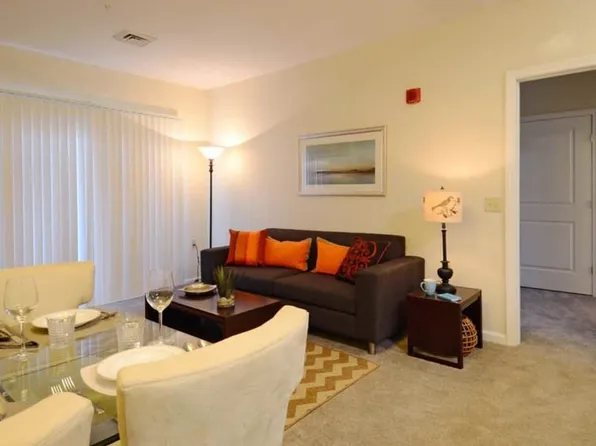 192 Beach Rd #D103, Salisbury, MA 01952