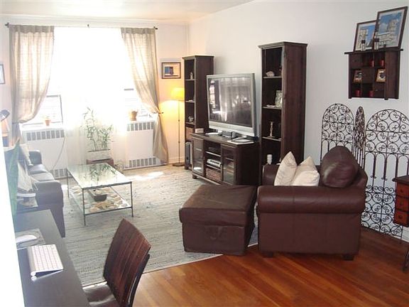 5th image of 6771 Yellowstone Blvd APT 5C