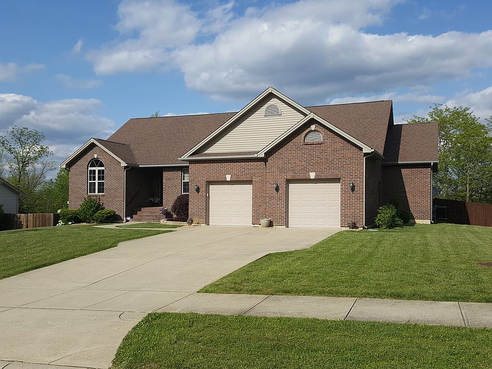 1st image of 836 Dufour Ln