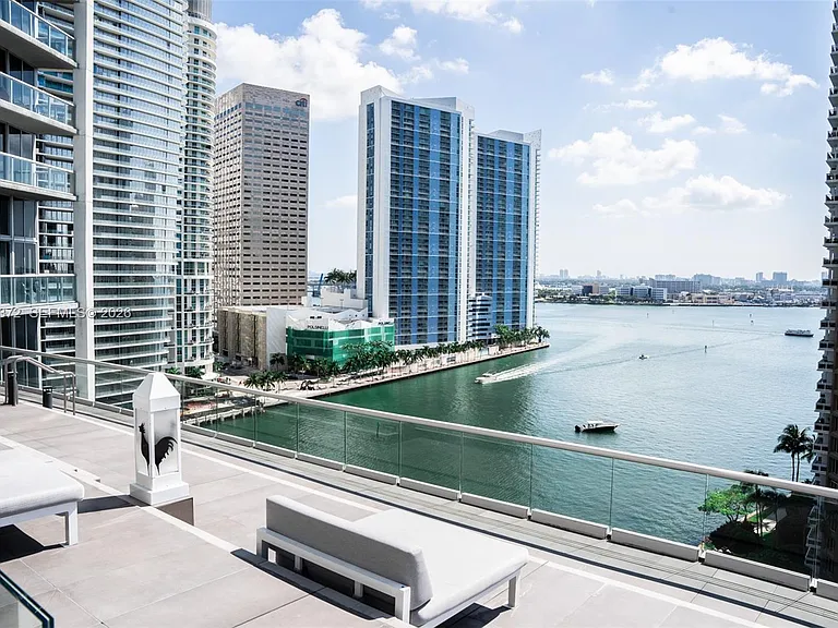 495 Brickell Ave #905 — Photo 31