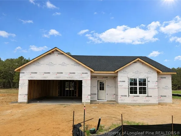 7806 Iron Ct, Fayetteville, NC 28306