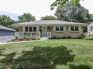 345 S Highland Ave, Lombard, IL 60148