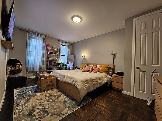 4th image of 2471 Grand Ave APT 3C