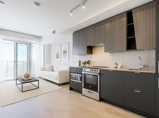 3883 Quartz Rd #5606, Mississauga, ON L5B 0M4