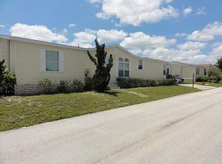 817 Ridgeway Blvd N, Davenport, FL 33897