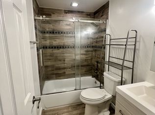 824 N Capitol St, Philadelphia, PA 19130