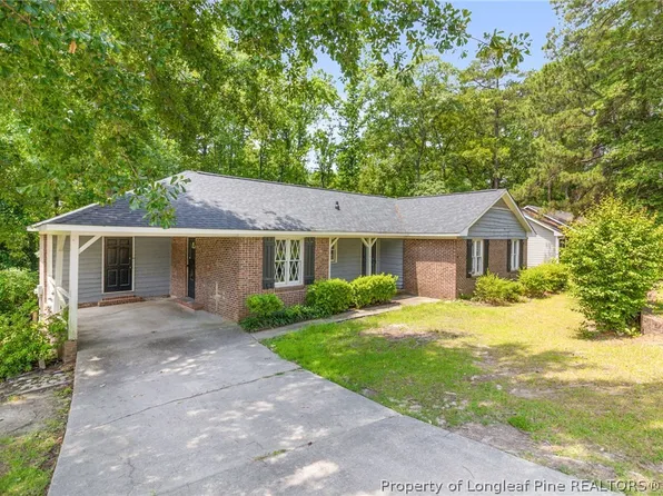 1812 Swann St, Fayetteville, NC 28303