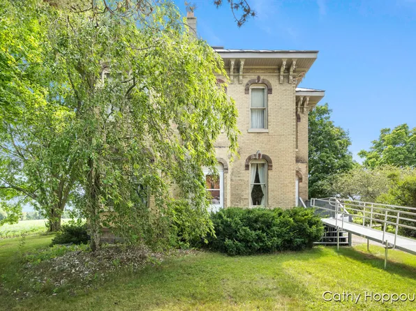 1890 Jefferson Rd, Ionia, MI 48846