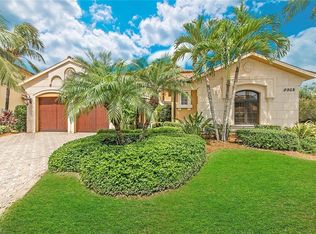 2954 Tiburon Blvd E, Naples, FL 34109