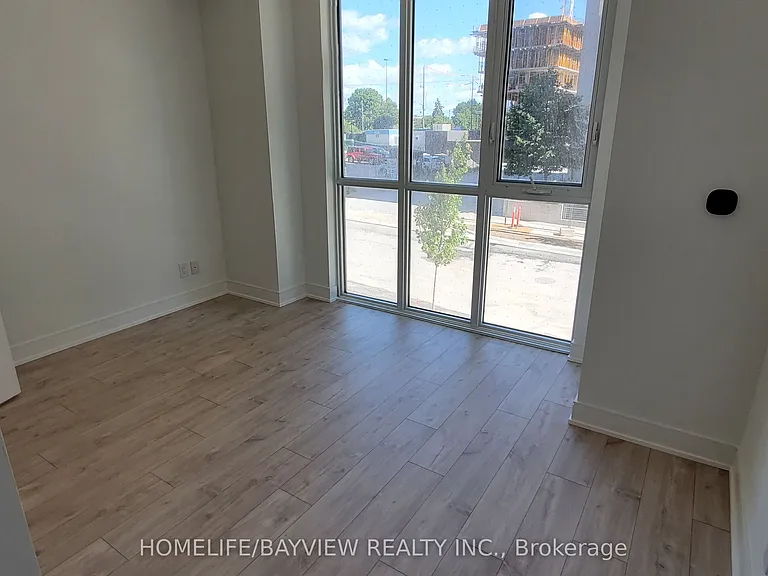 70 Annie Craig Dr #Townhouse 101 — Photo 11
