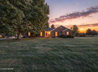 1318 Worth Ave, Shepherdsville, KY 40165